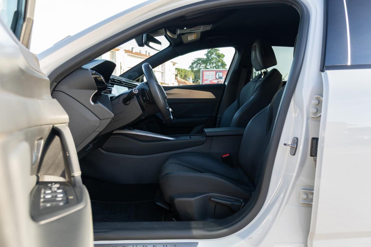 peugeot-308-2024-hibrido-a-gasolina-1598cc