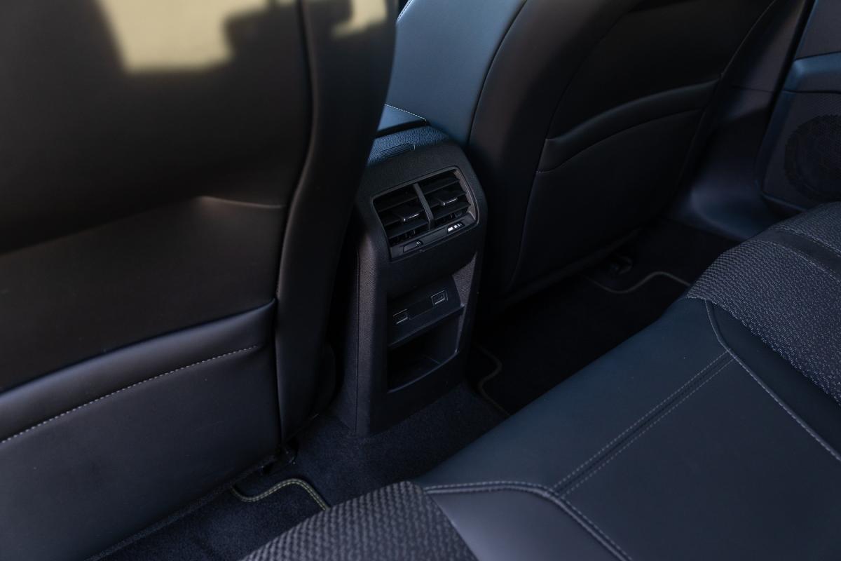 peugeot-308-2024-hibrido-a-gasolina-1598cc