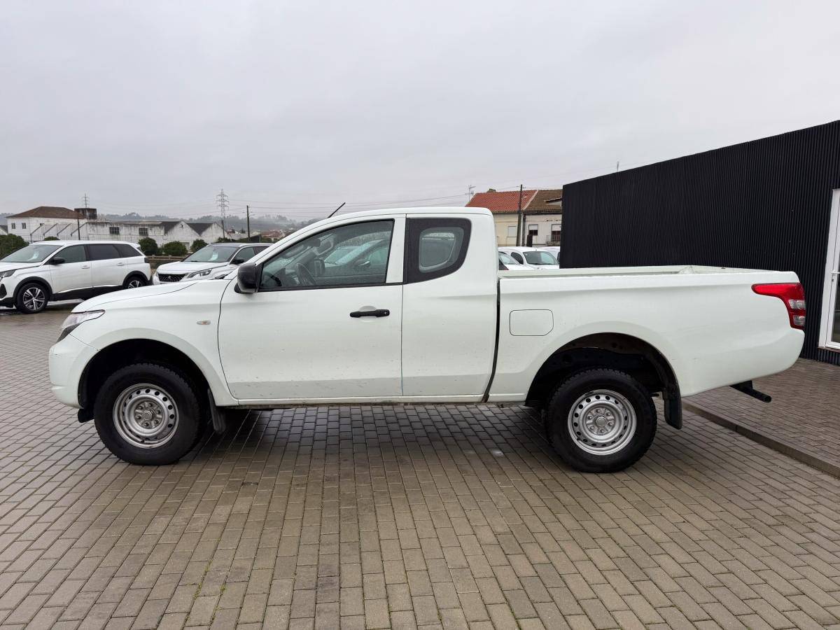 mitsubishi-l200-2019-diesel-2442cc