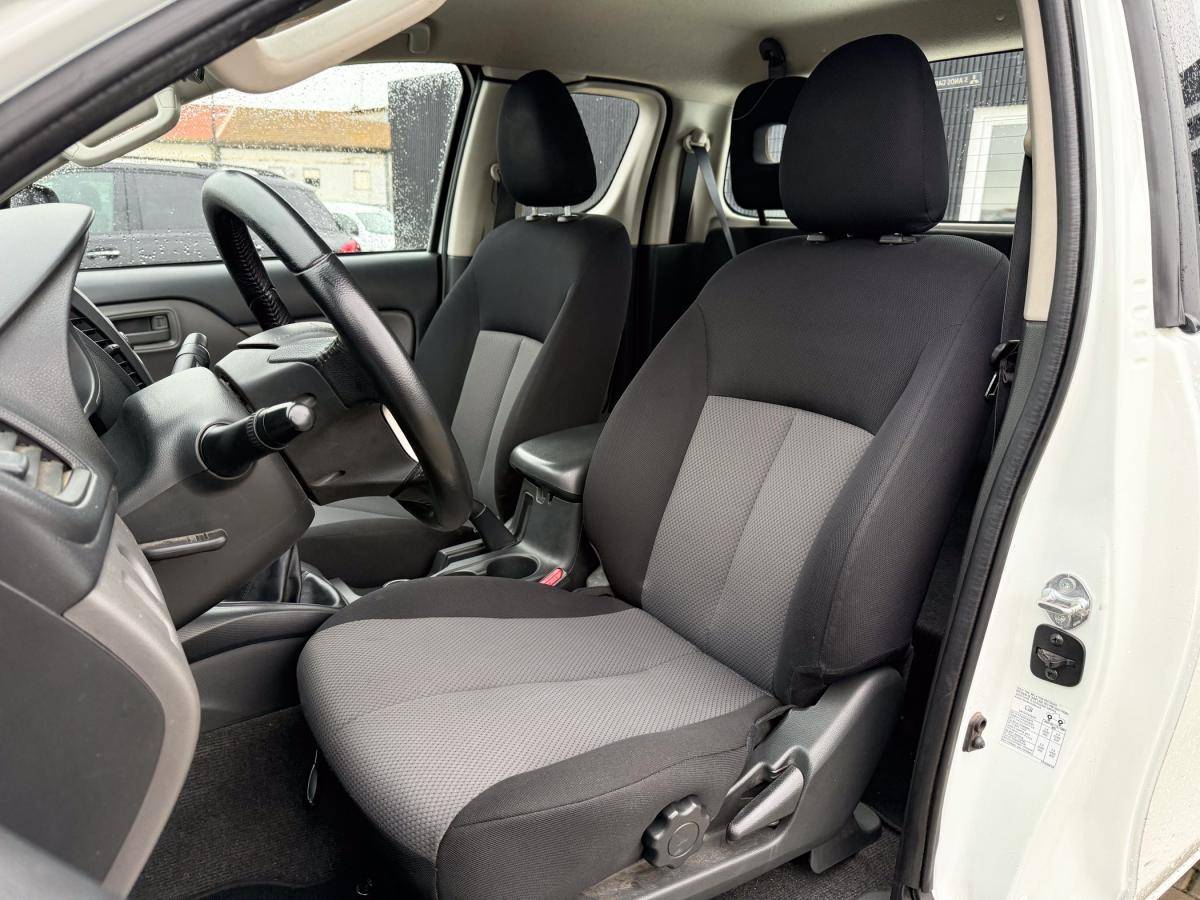 mitsubishi-l200-2019-diesel-2442cc
