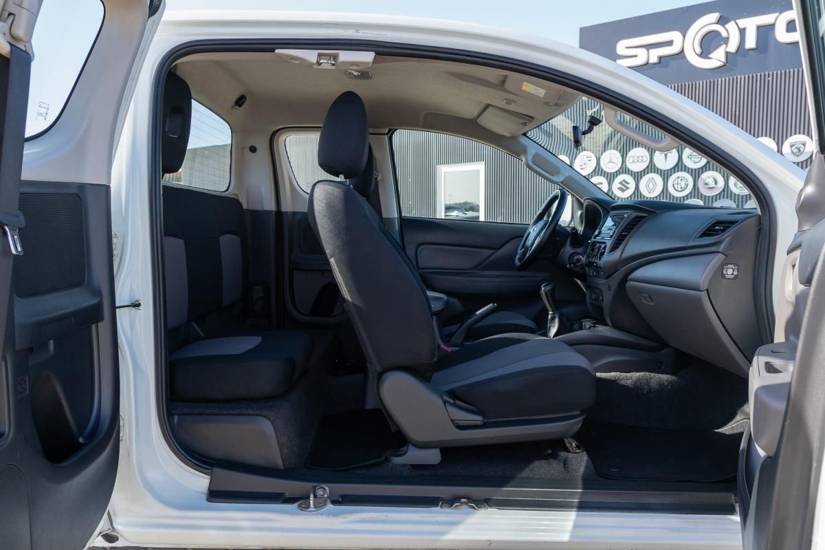 mitsubishi-l200-2019-diesel-2442cc