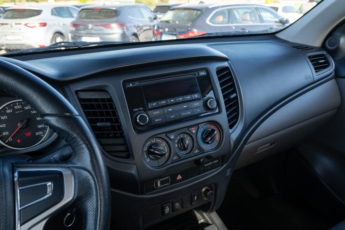 mitsubishi-l200-2019-diesel-2442cc