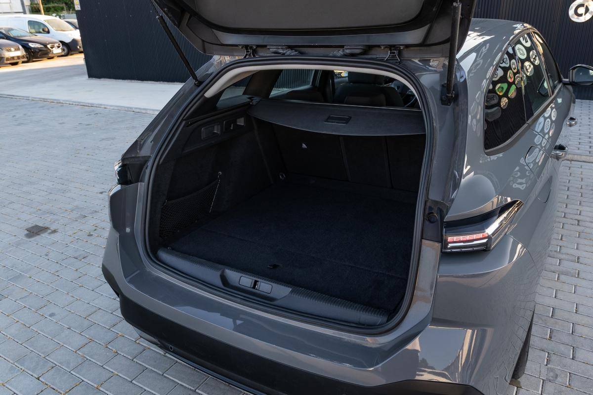 peugeot-308-sw-2024-gasolina-1199cc