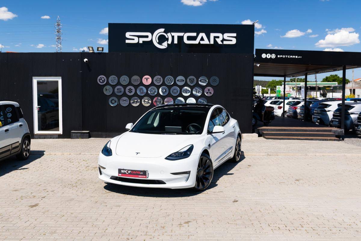 tesla-model-3-2021-eletrico-500cc