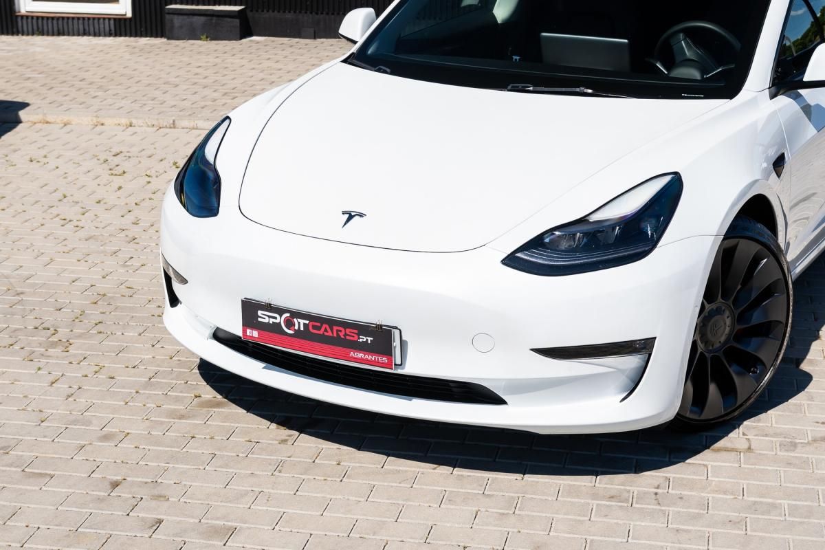 tesla-model-3-2021-eletrico-500cc