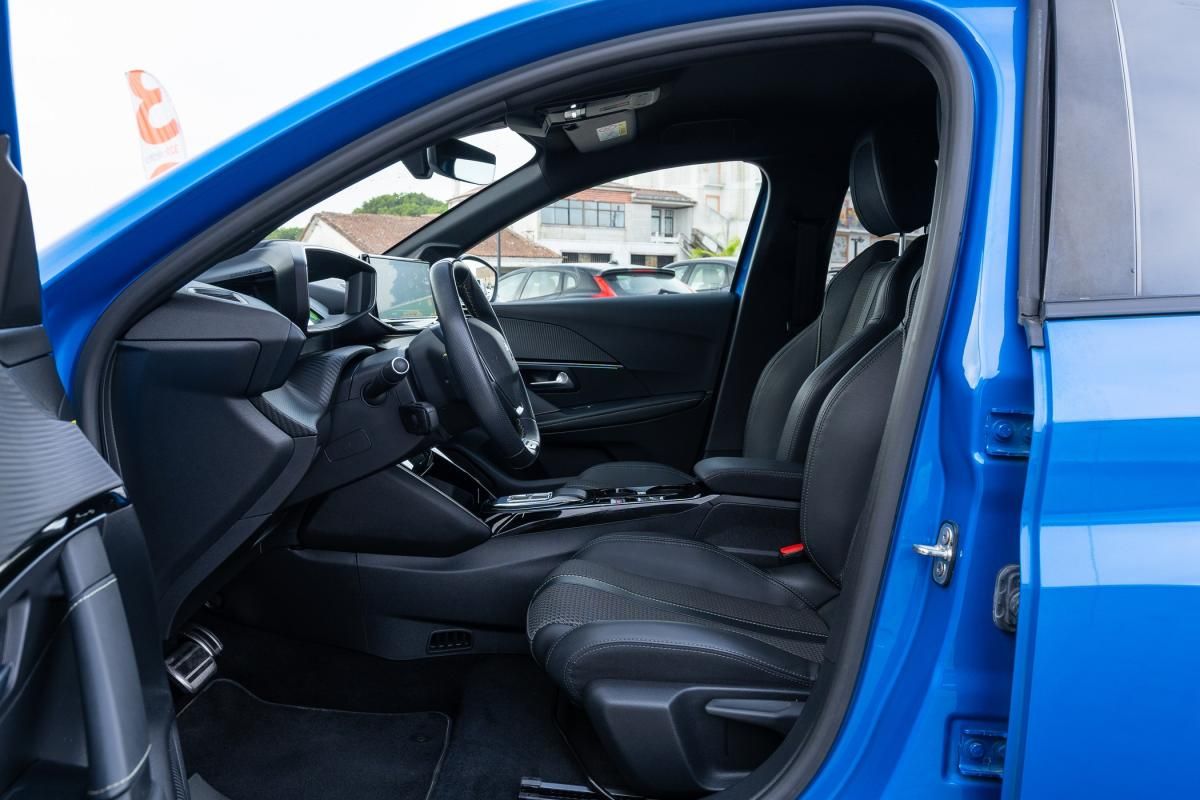 peugeot-208-2023-eletrico-0cc