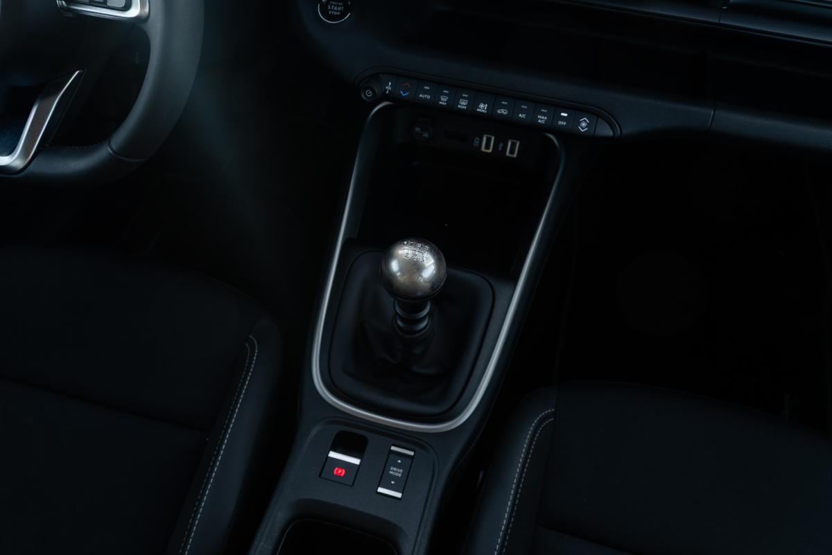 jeep-avenger-2024-gasolina-1199cc