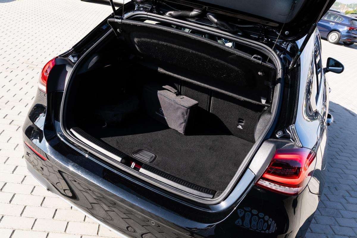 mercedes-benz-classe-a-2021-hibrido-a-gasolina-1332cc