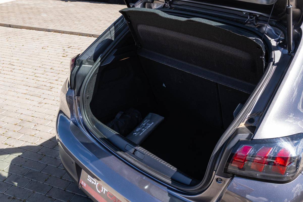 peugeot-208-2020-diesel-1499cc