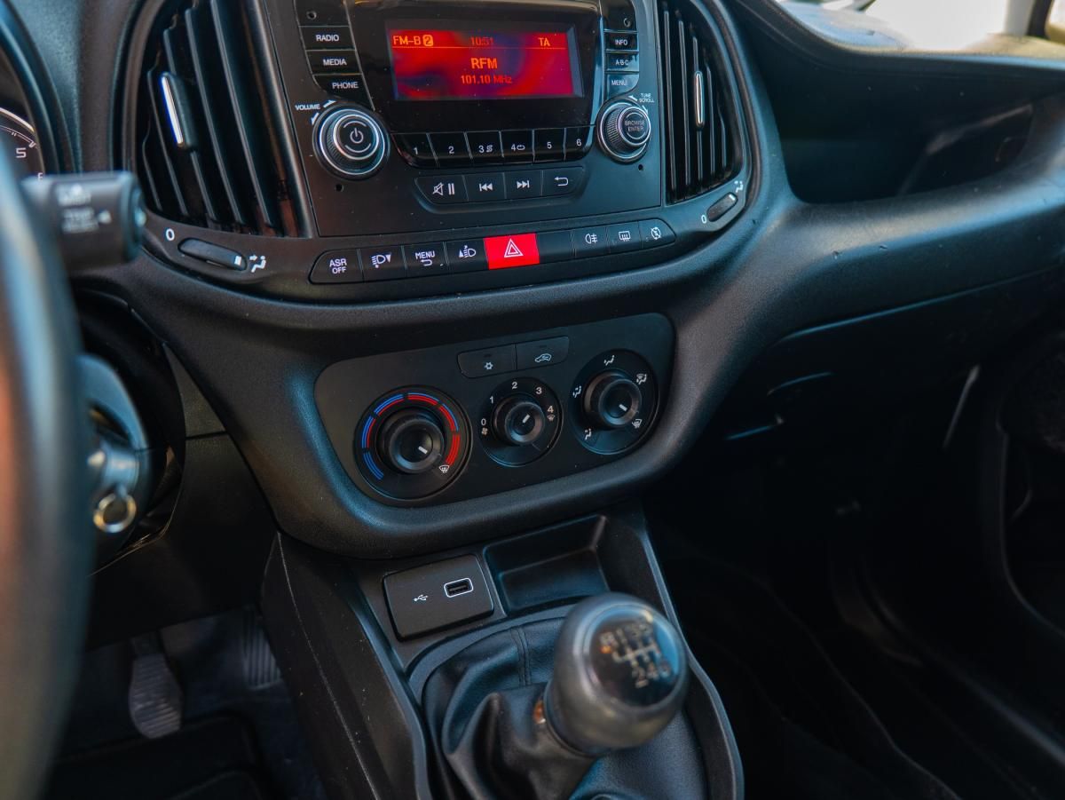 fiat-doblo-2023-diesel-1598cc