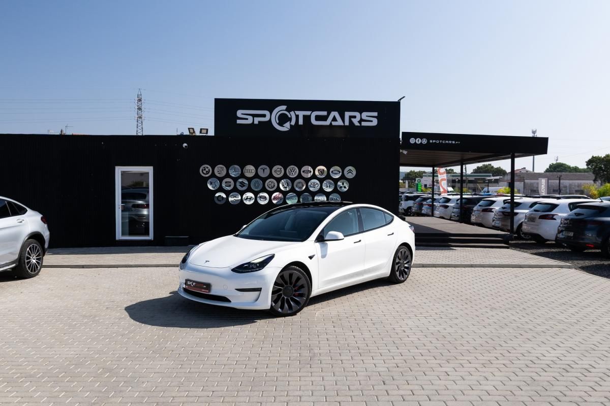 tesla-model-3-2021-eletrico-500cc