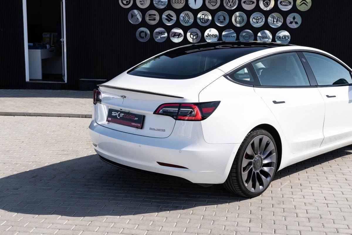 tesla-model-3-2021-eletrico-500cc