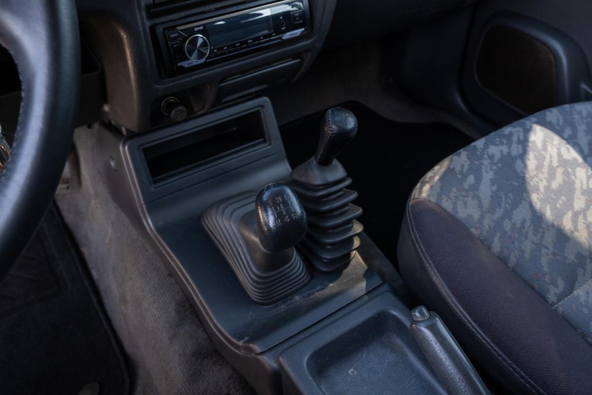 mitsubishi-l200-2000-diesel-2477cc
