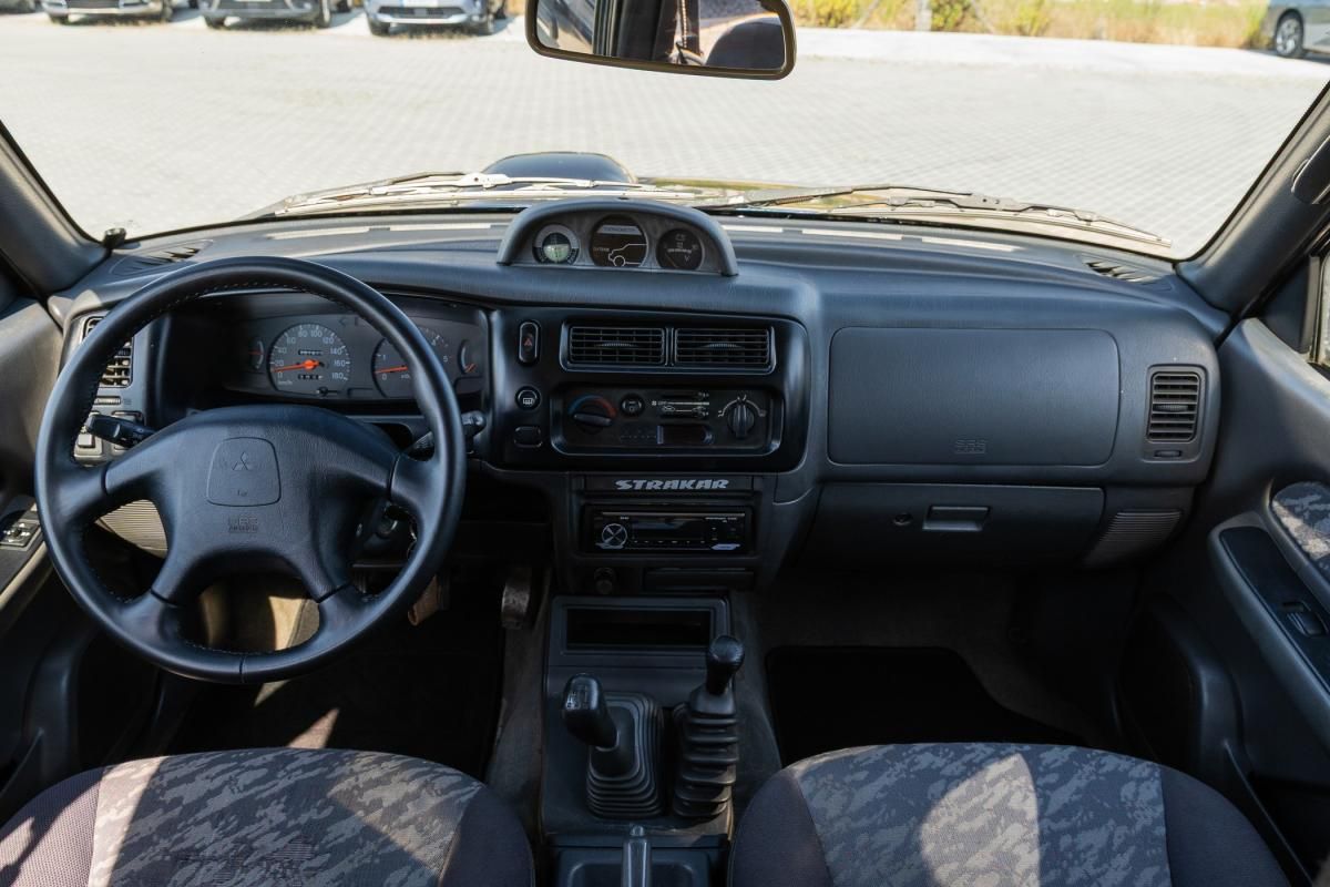 mitsubishi-l200-2000-diesel-2477cc