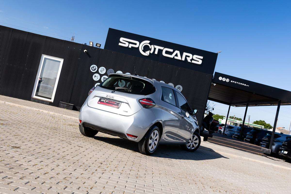 renault-zoe-2021-eletrico-500cc