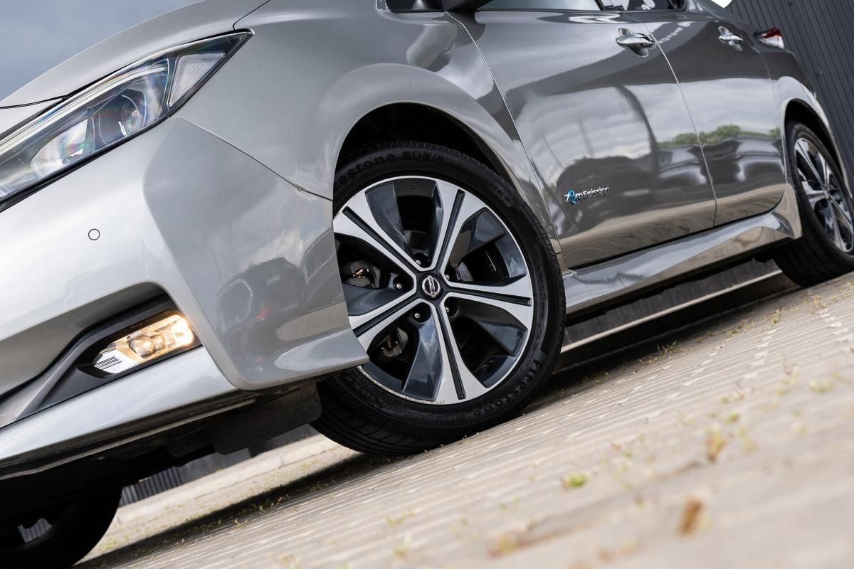 nissan-leaf-2020-eletrico-500cc