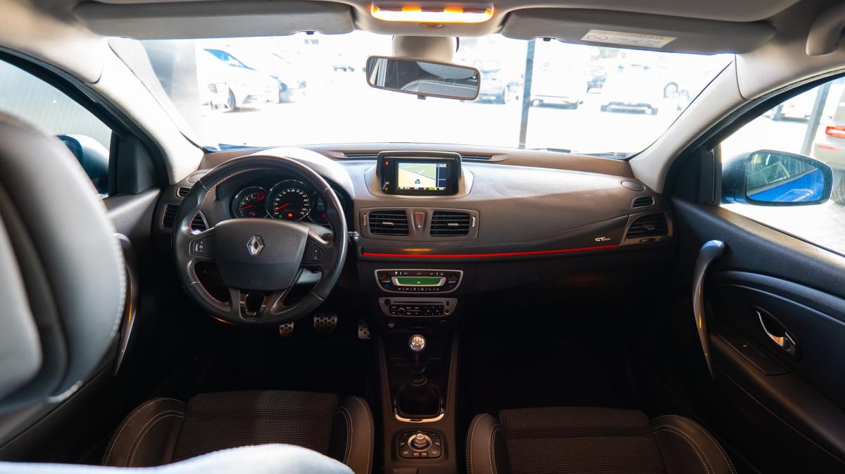 renault-megane-sport-tourer-2014-diesel-1461cc