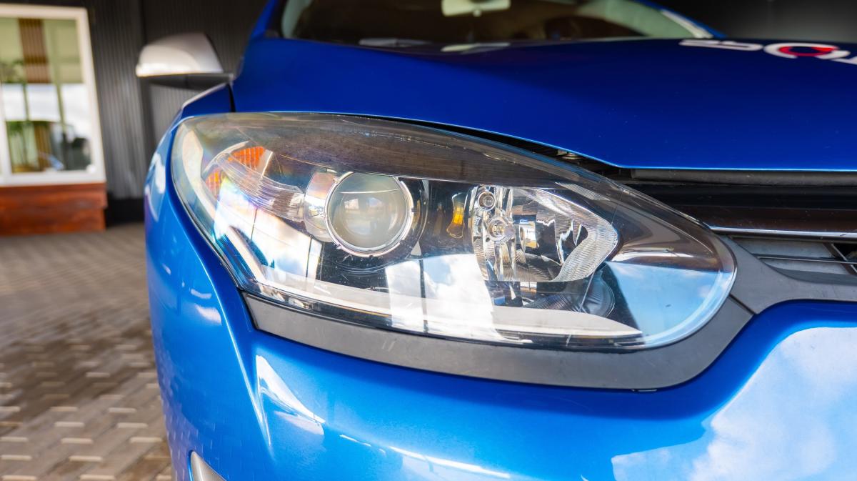 renault-megane-sport-tourer-2014-diesel-1461cc