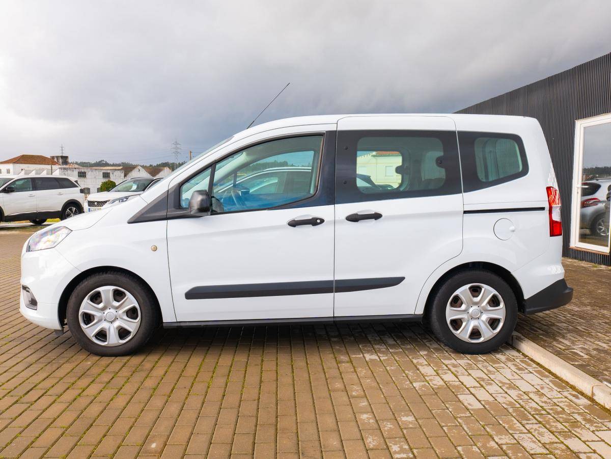 ford-tourneo-courier-2019-diesel-1499cc