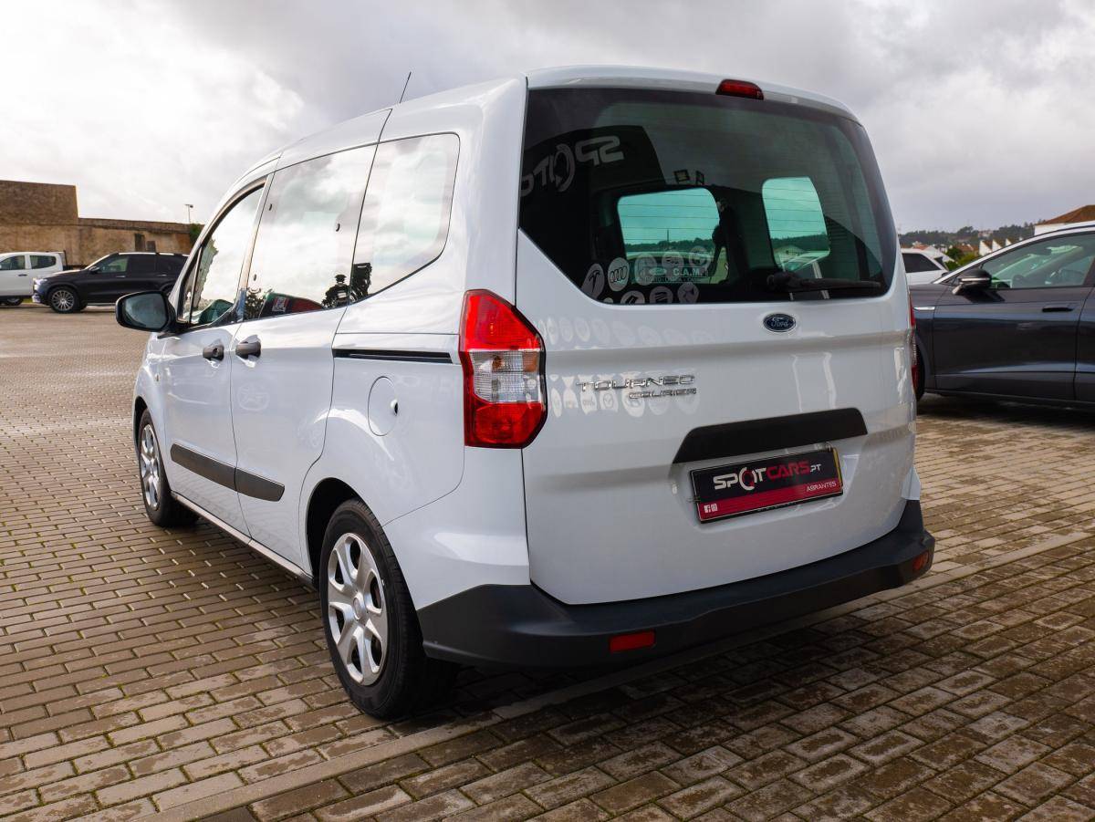 ford-tourneo-courier-2019-diesel-1499cc