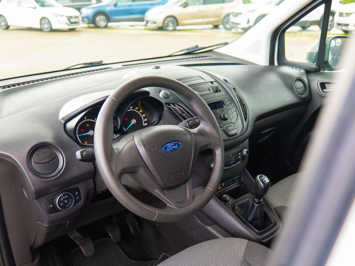 ford-tourneo-courier-2019-diesel-1499cc