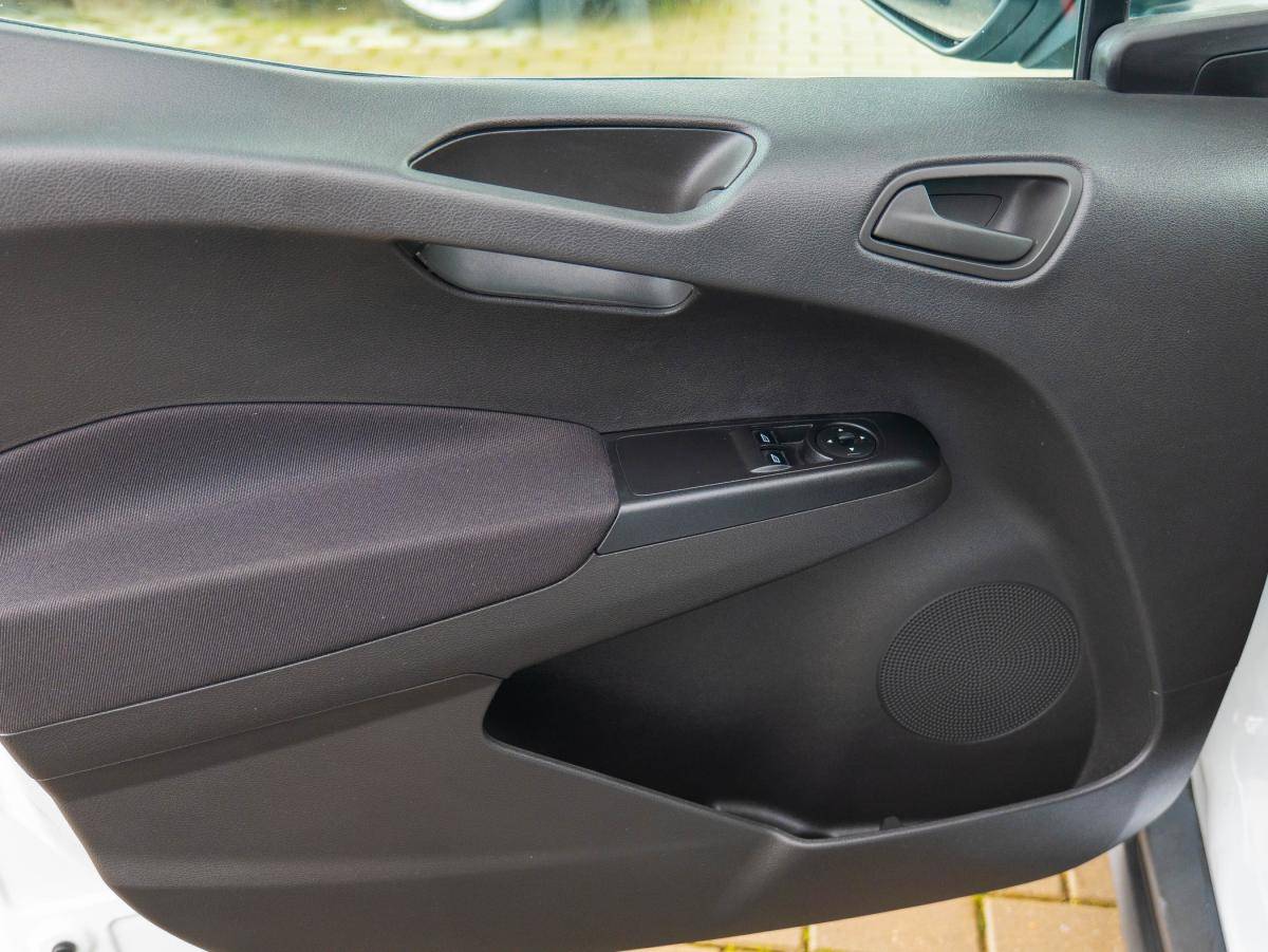 ford-tourneo-courier-2019-diesel-1499cc