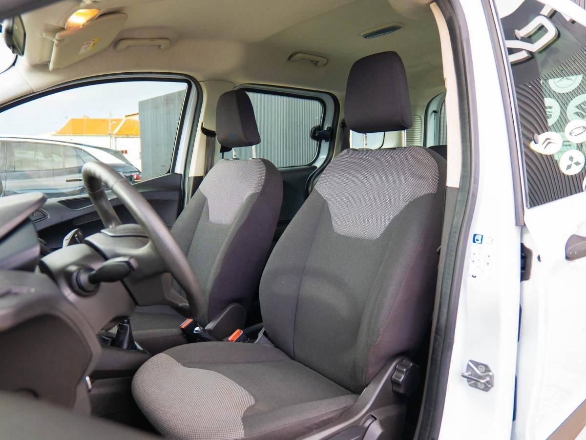 ford-tourneo-courier-2019-diesel-1499cc