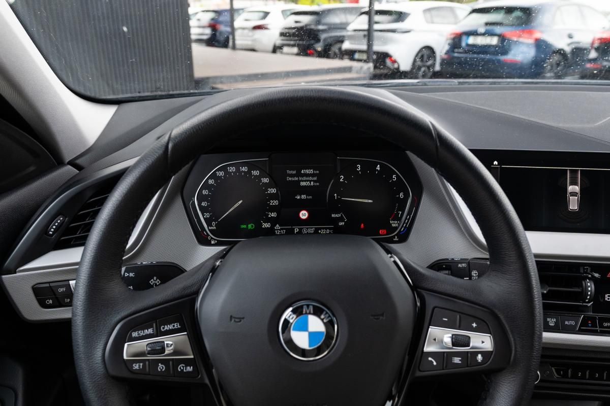 bmw-serie-1-2021-gasolina-1499cc
