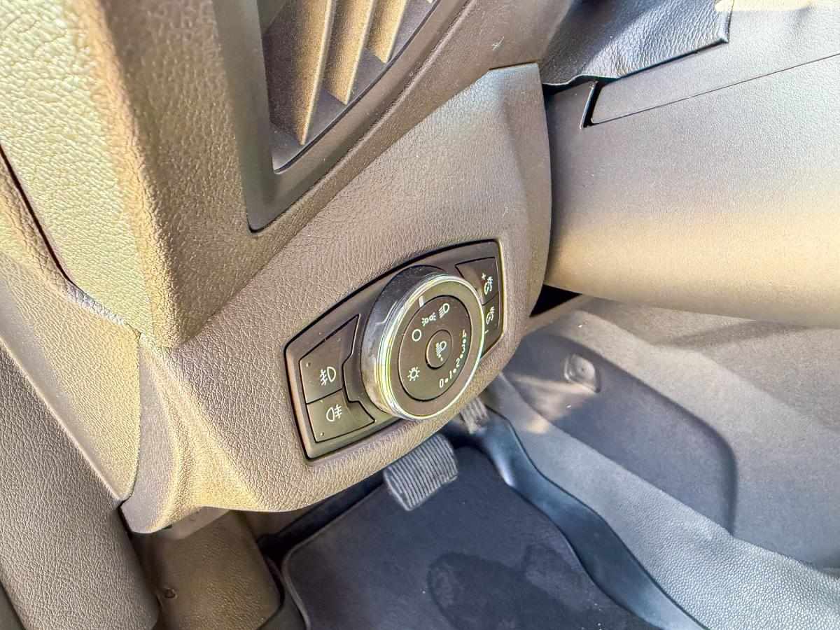 ford-transit-connect-2016-diesel-1498cc