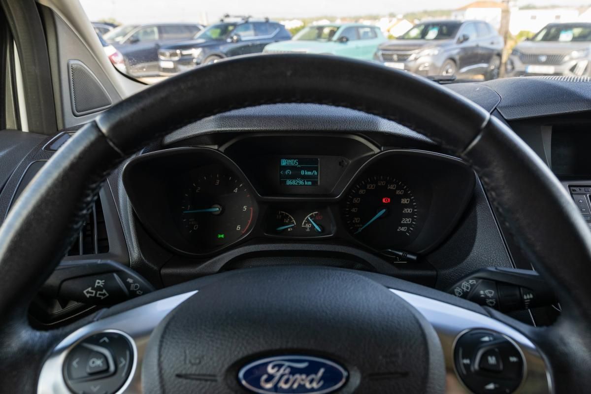 ford-transit-connect-2016-diesel-1498cc