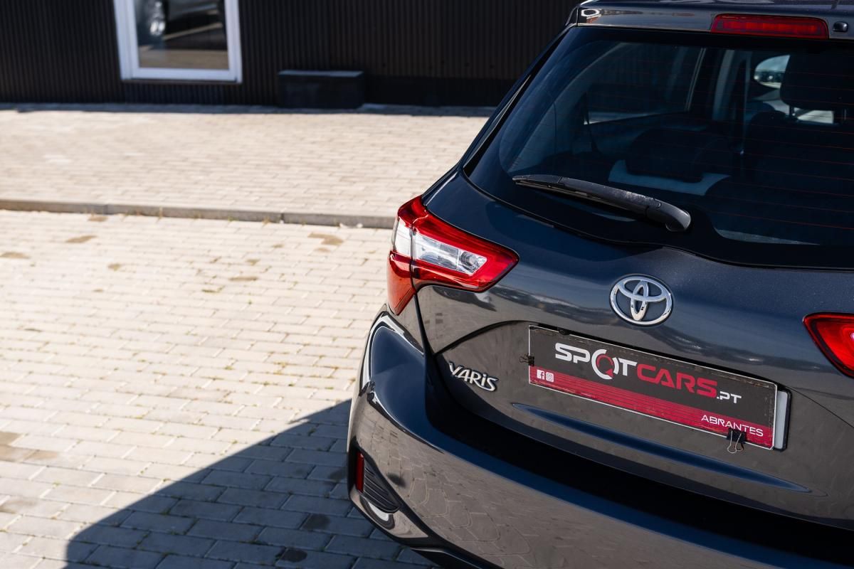 toyota-yaris-2020-gasolina-998cc
