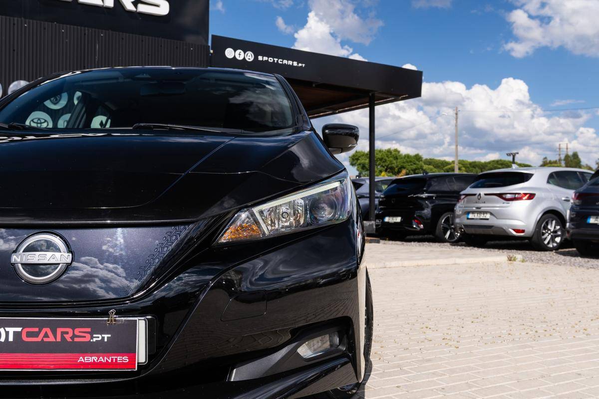 nissan-leaf-2023-eletrico-500cc