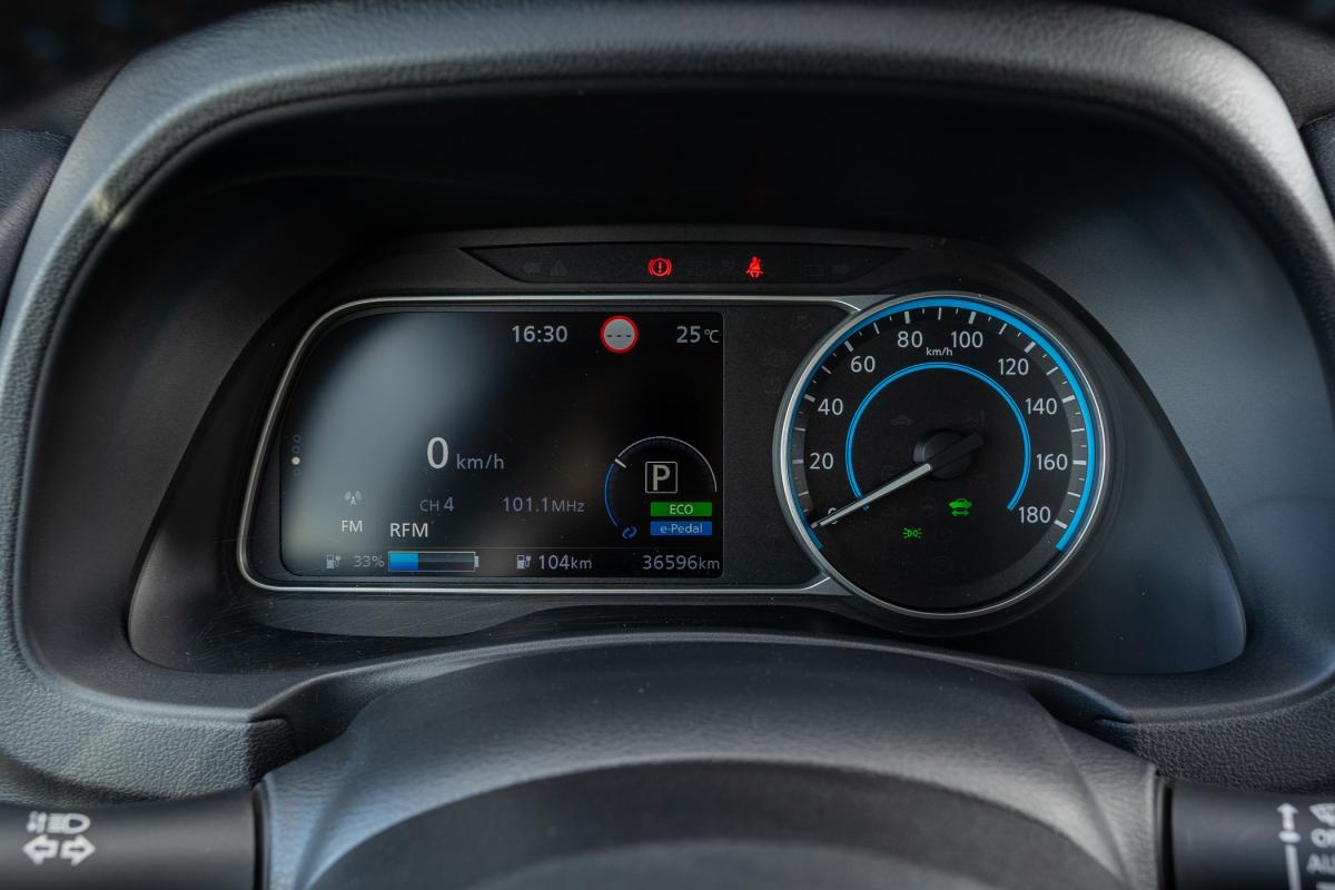 nissan-leaf-2023-eletrico-500cc