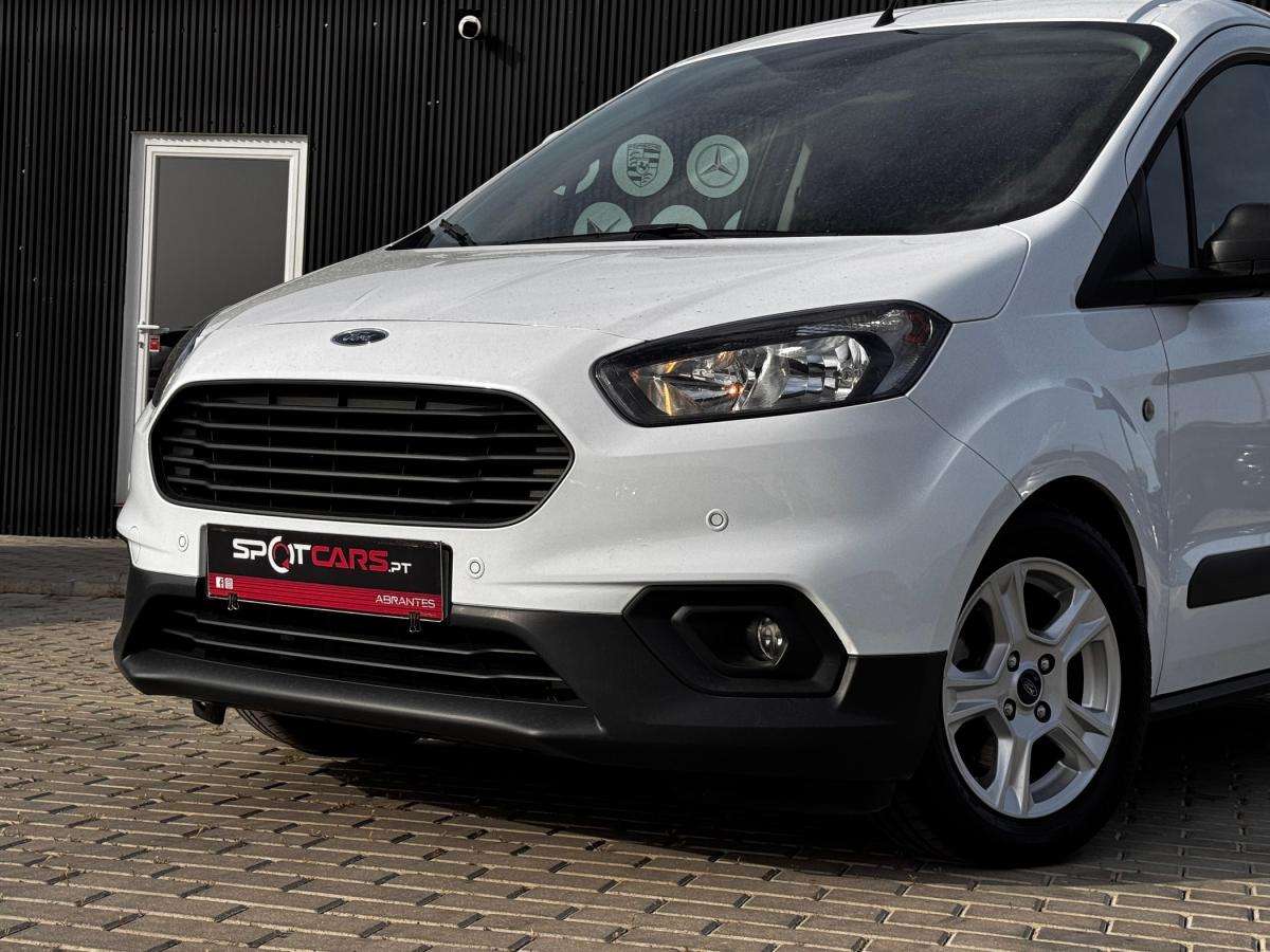 ford-transit-courier-2021-diesel-1499cc