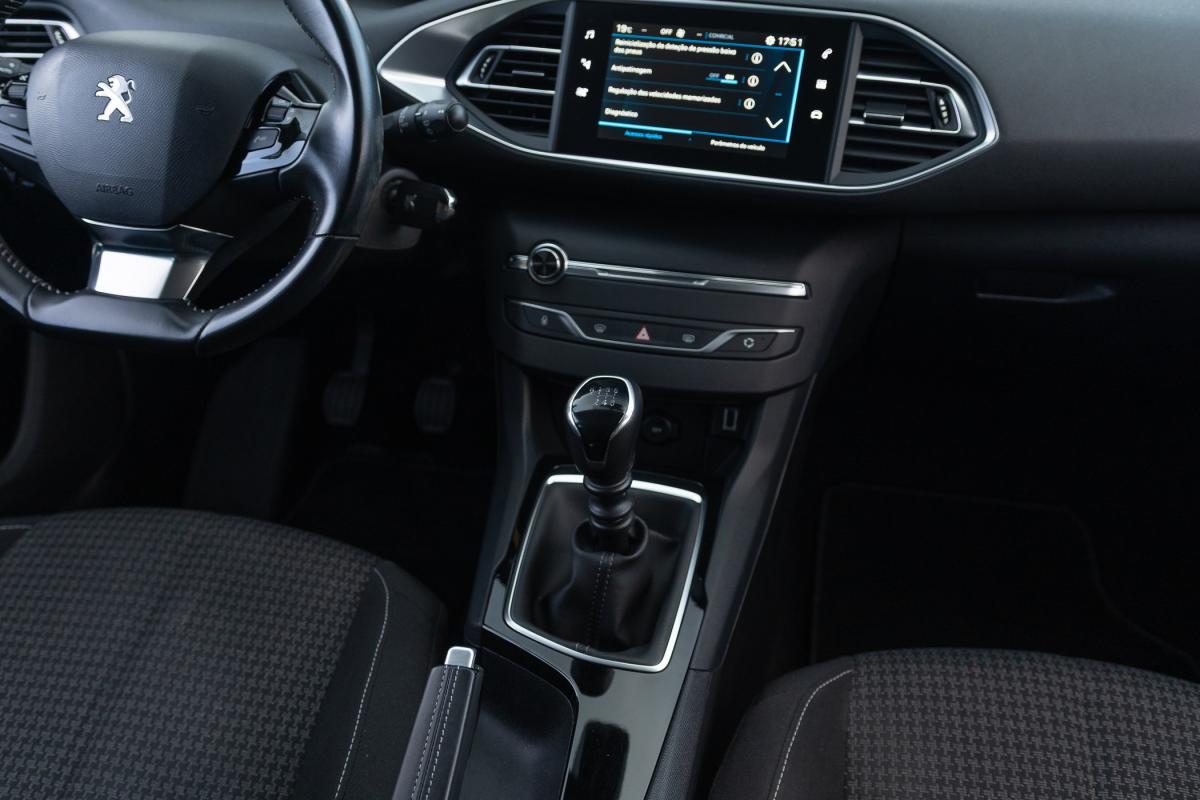 peugeot-308-2019-diesel-1499cc