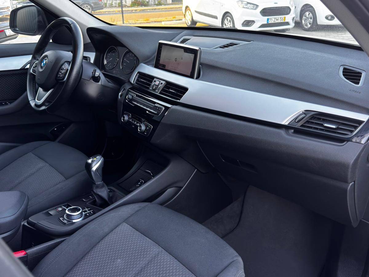 bmw-x1-2020-hibrido-a-gasolina-1499cc