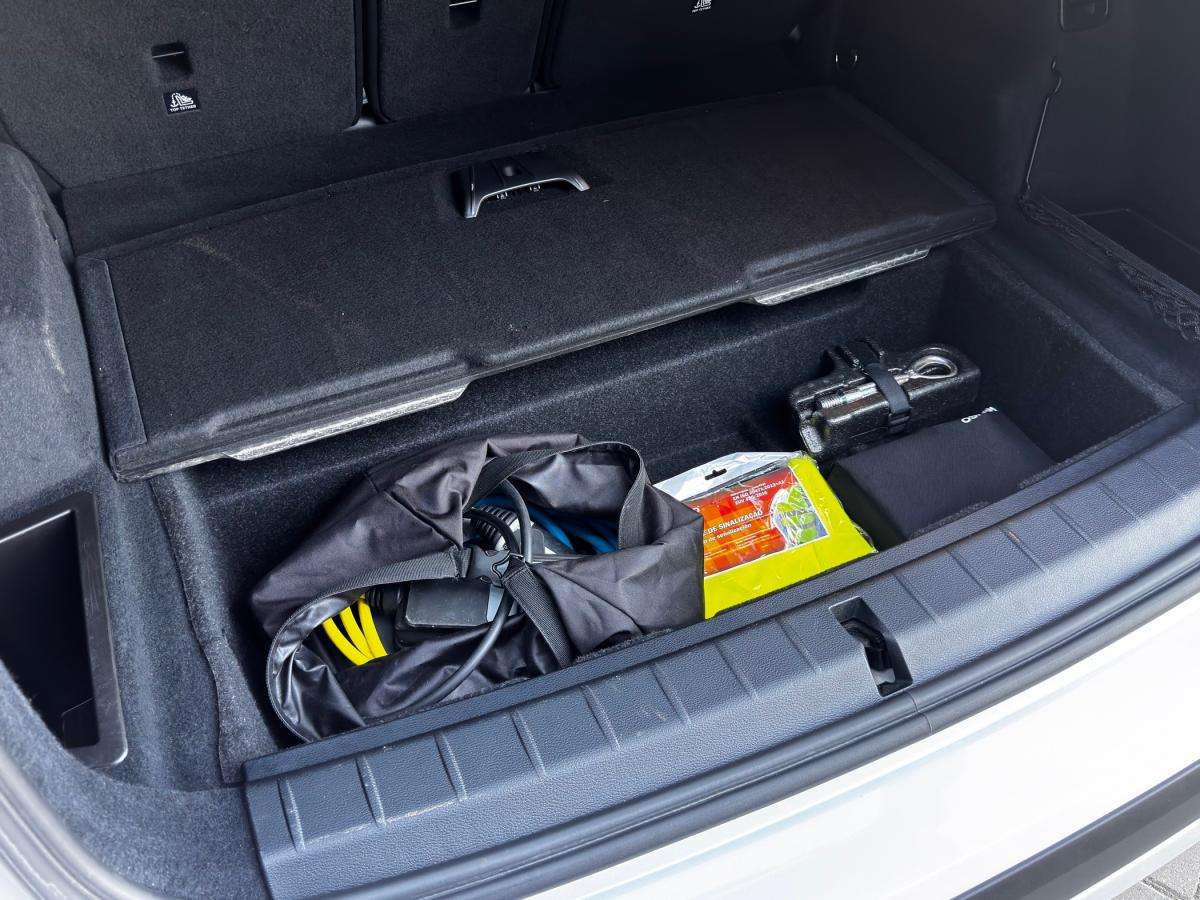 bmw-x1-2020-hibrido-a-gasolina-1499cc