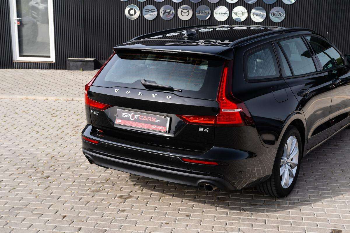 volvo-v60-2020-diesel-1969cc