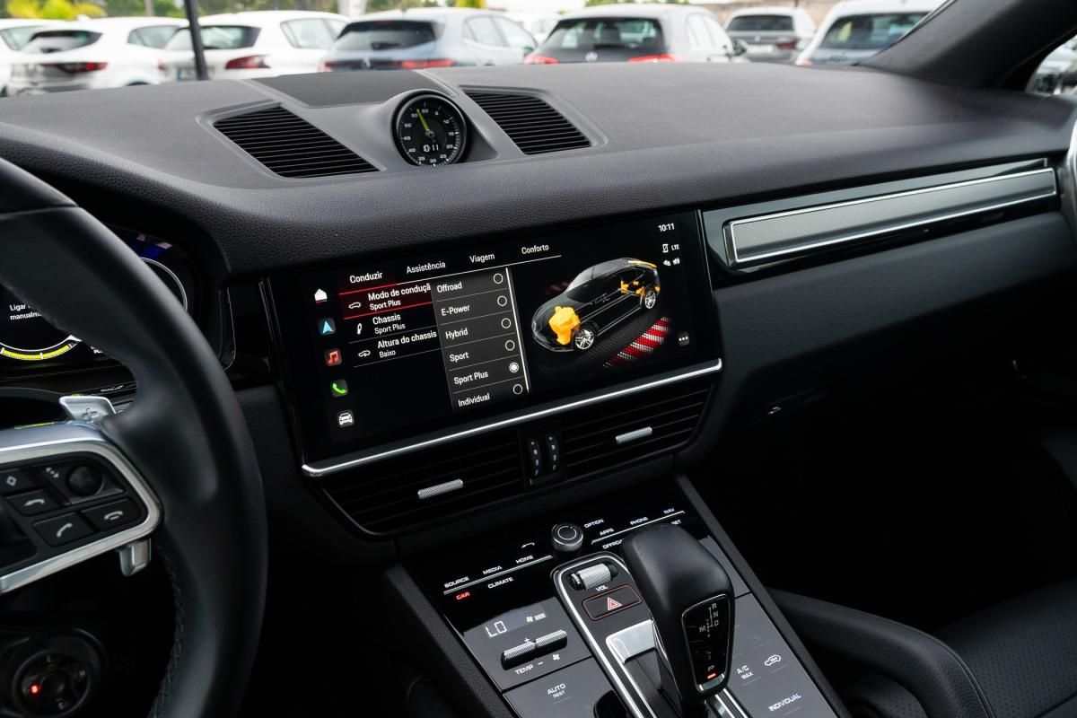 porsche-cayenne-2022-hibrido-a-gasolina-2995cc