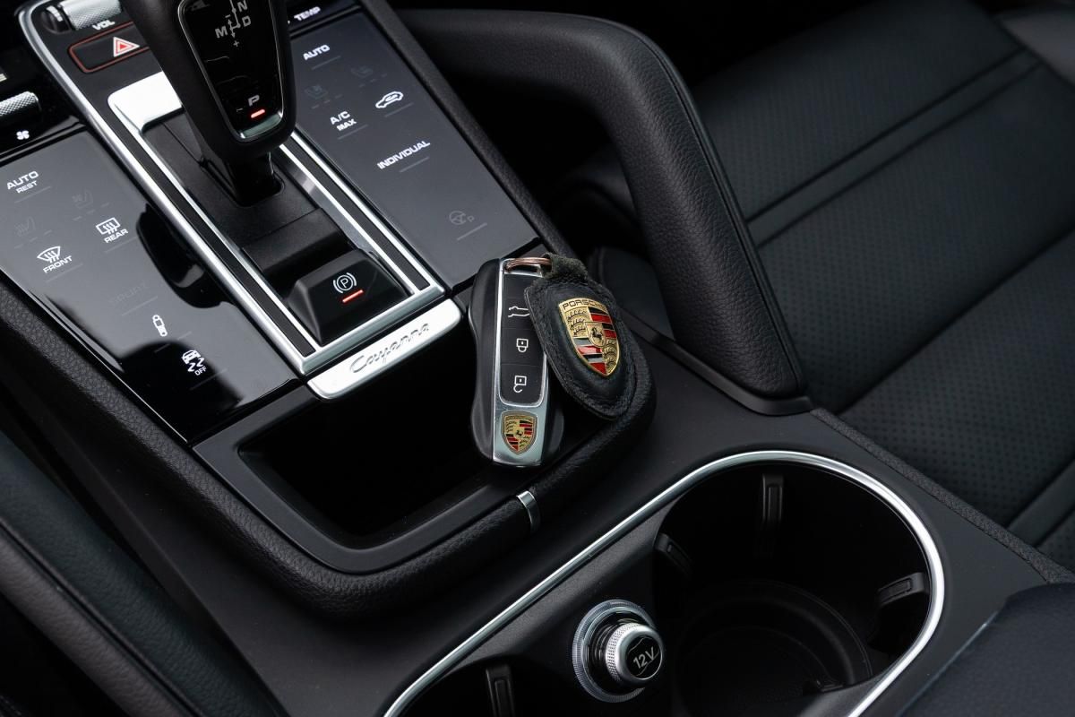 porsche-cayenne-2022-hibrido-a-gasolina-2995cc