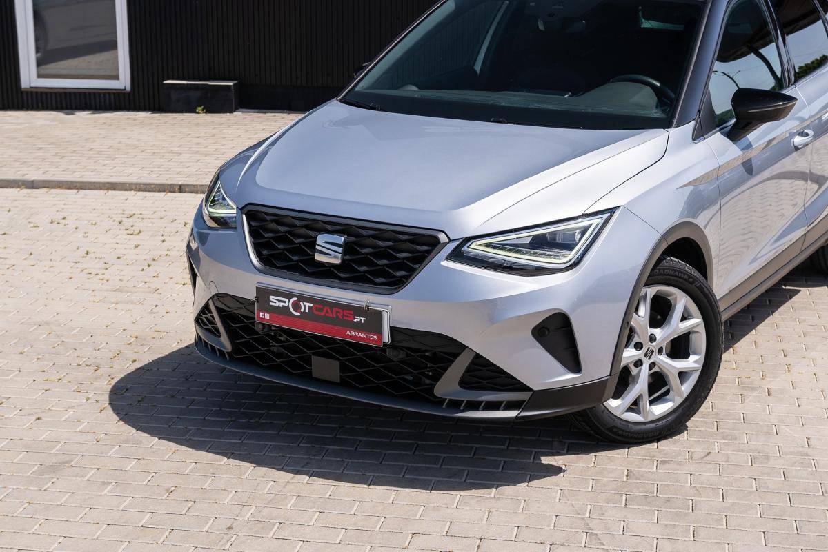seat-arona-2024-gasolina-999cc