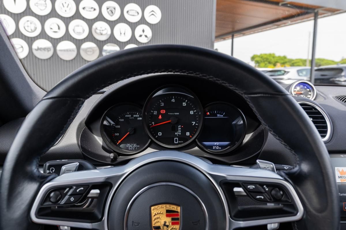 porsche-718-2020-gasolina-1988cc