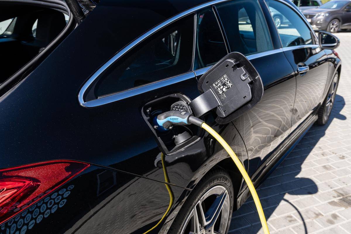 mercedes-benz-cla-2021-hibrido-a-gasolina-1332cc