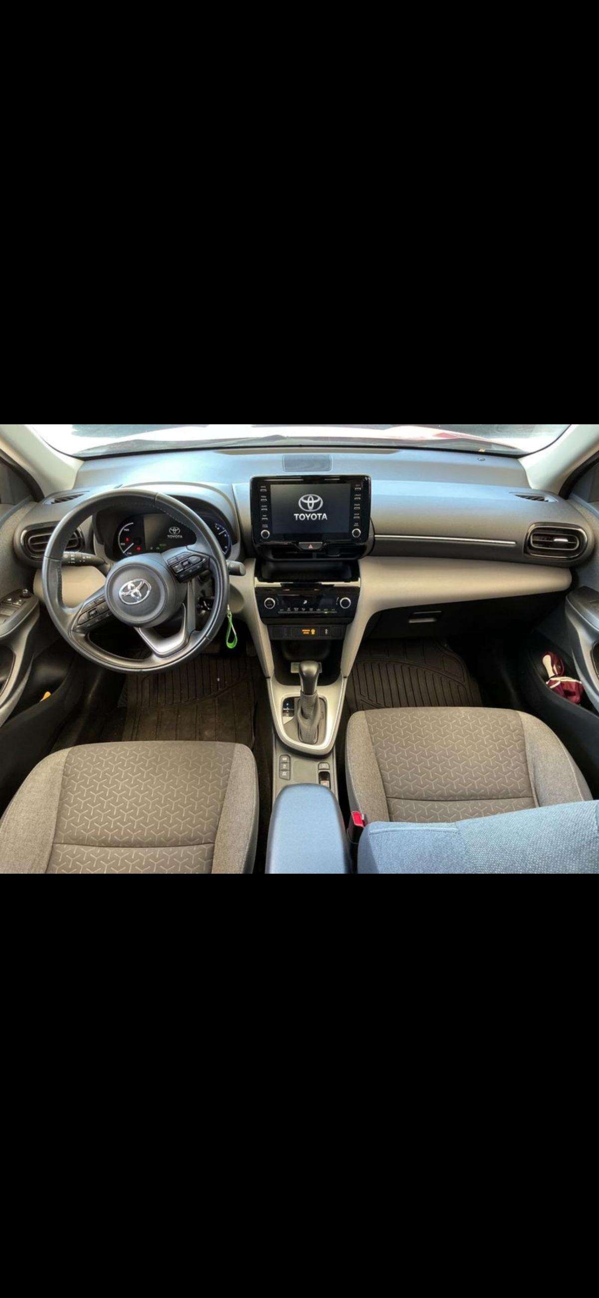 toyota-yaris-cross-2022-hibrido-a-gasolina-1490cc