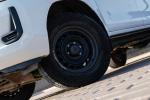 toyota-hilux-2022-diesel-2393cc