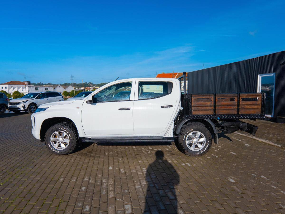 mitsubishi-l200-2022-diesel-2268cc