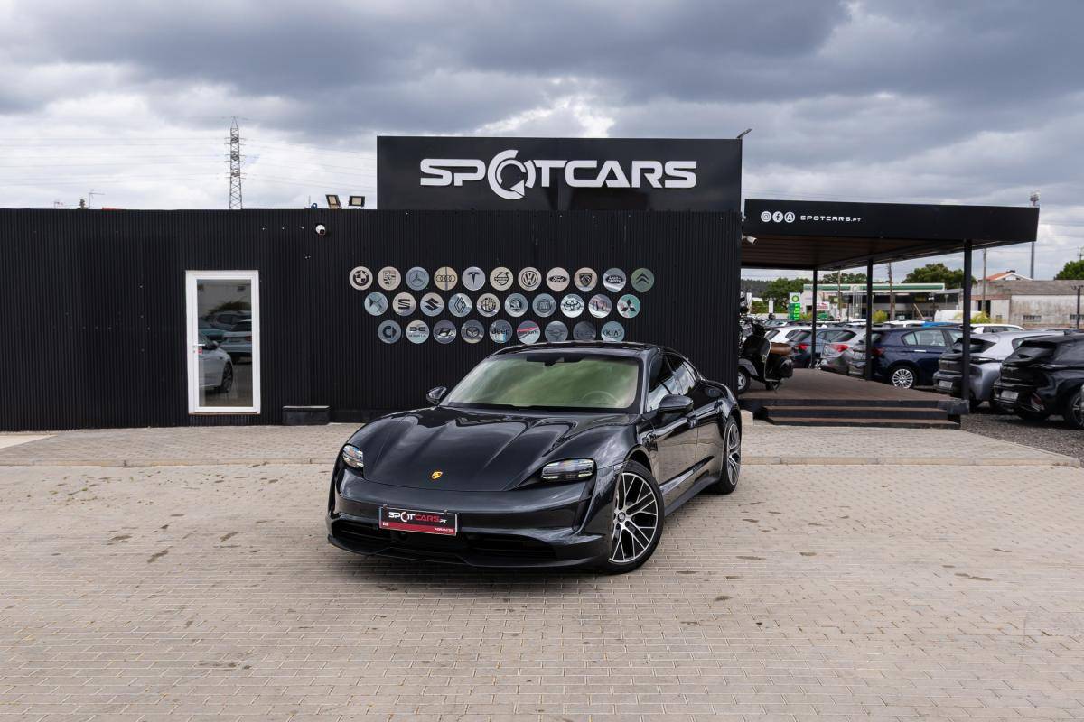 porsche-taycan-2022-eletrico-500cc