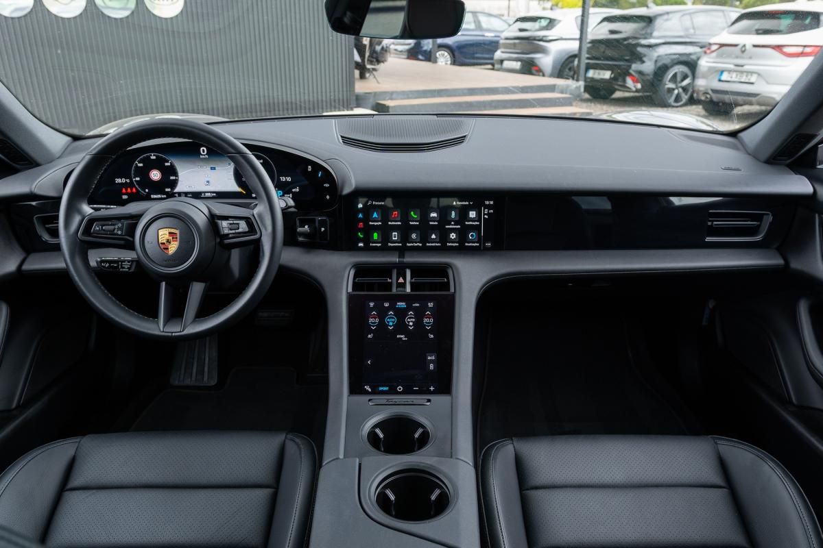 porsche-taycan-2022-eletrico-500cc