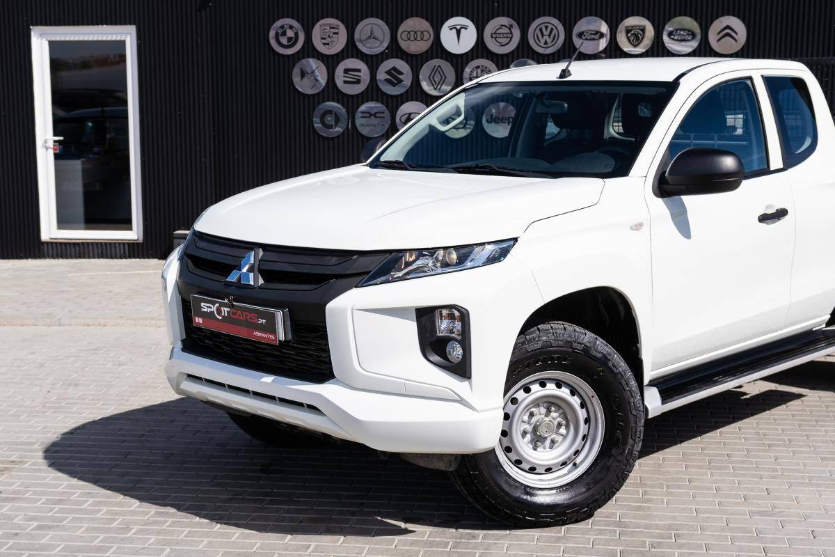 mitsubishi-l200-2022-diesel-2268cc