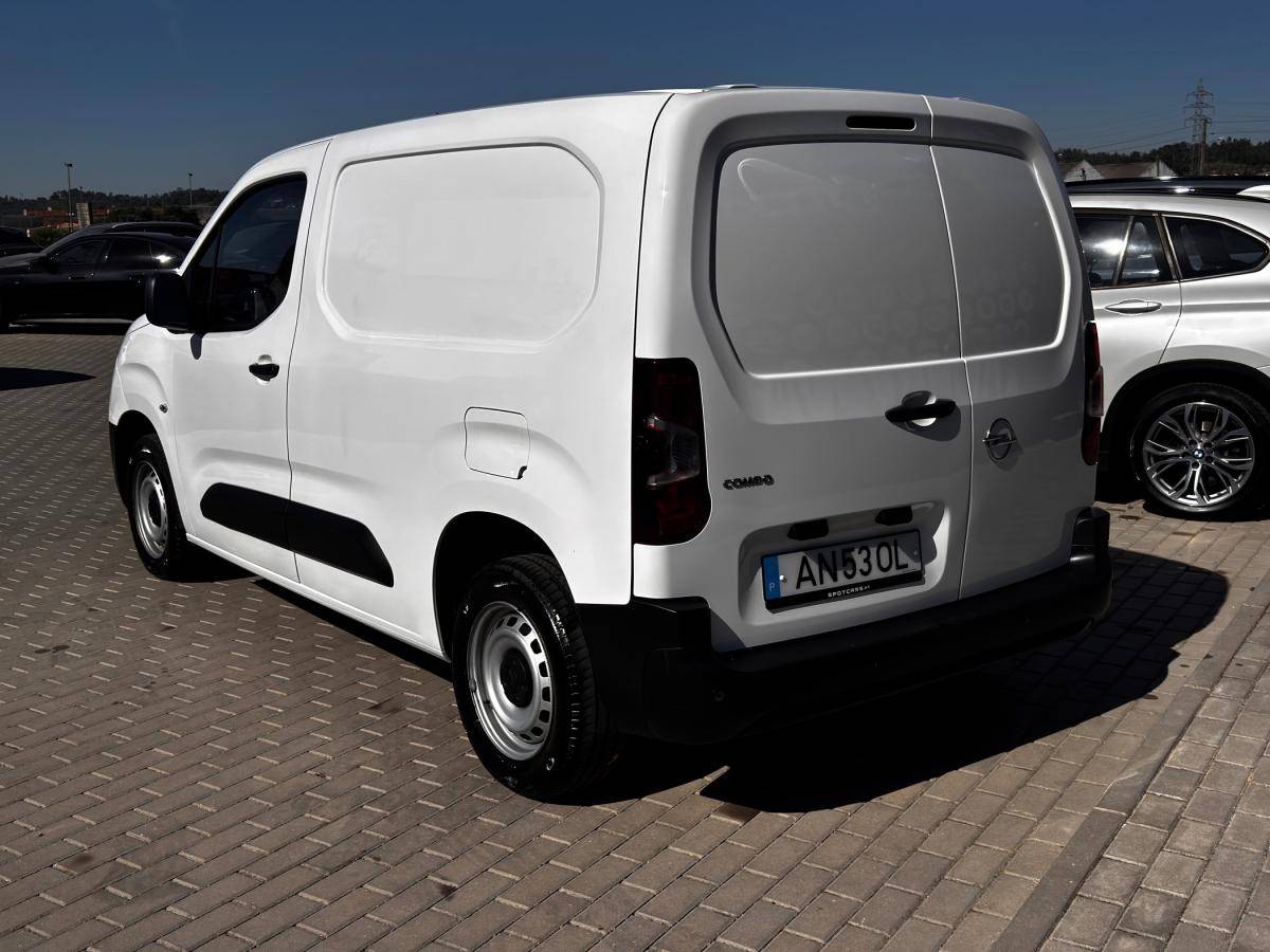 opel-combo-2022-diesel-1499cc